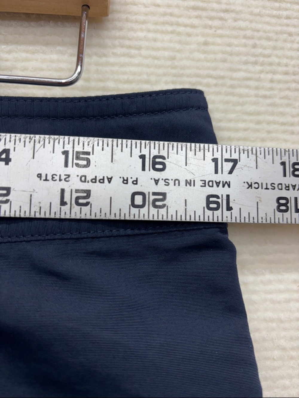 Patagonia | 32 Men's Navy Swim Trunks - Classic Drawstring Boardshorts - Picture 2 of 6